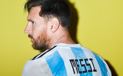 乐竞-凯恩这跑位让防守球员绝望